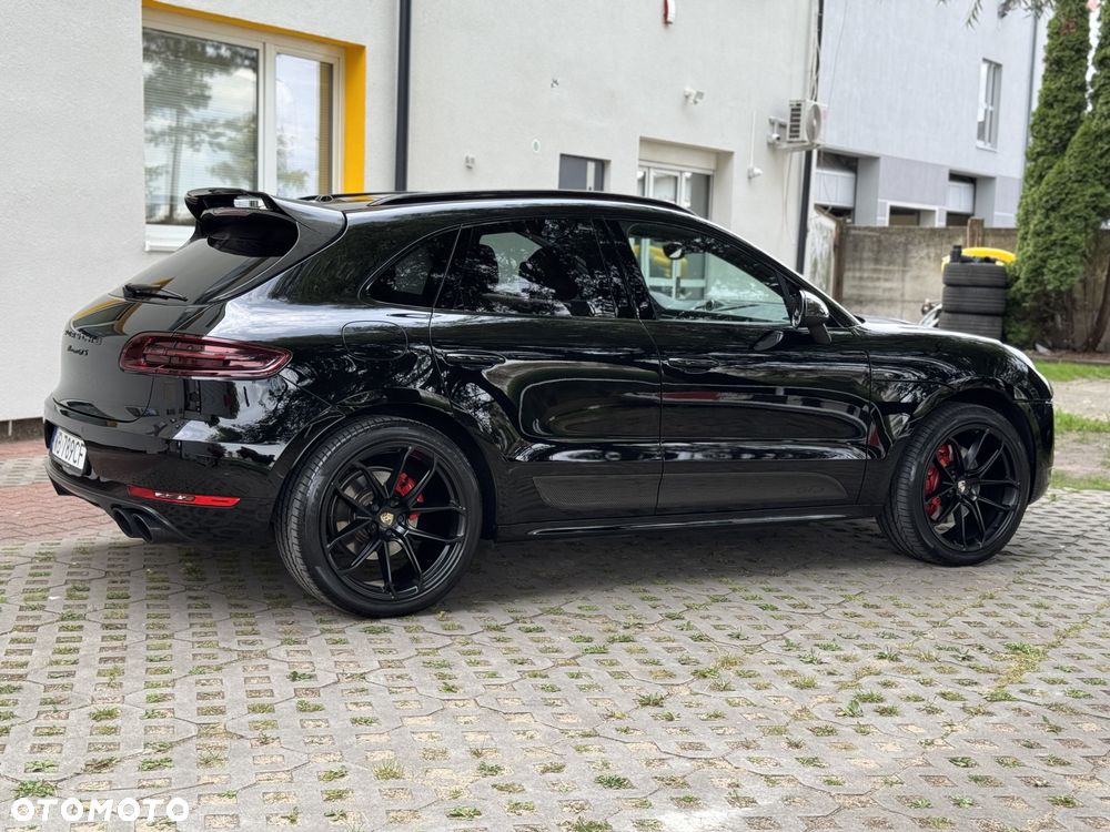 Porsche Macan GTS - 18