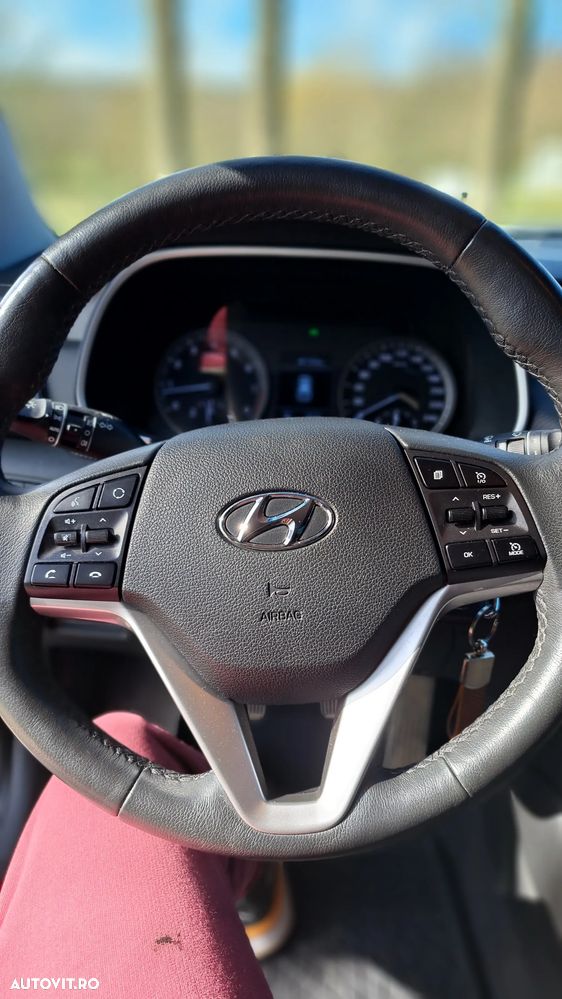 Hyundai Tucson 1.6 GDI 2WD 6MT Style - 8