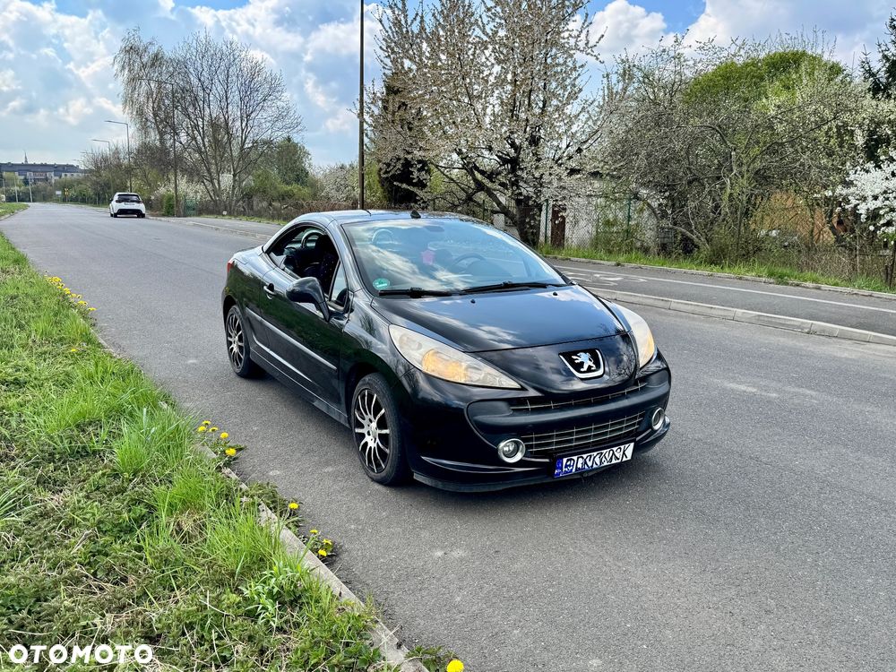 Peugeot 207 CC - 1