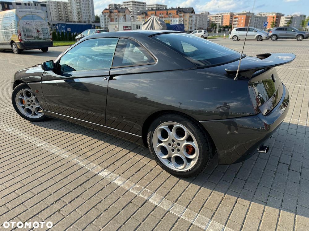 Alfa Romeo GTV 3.0 V6 - 5