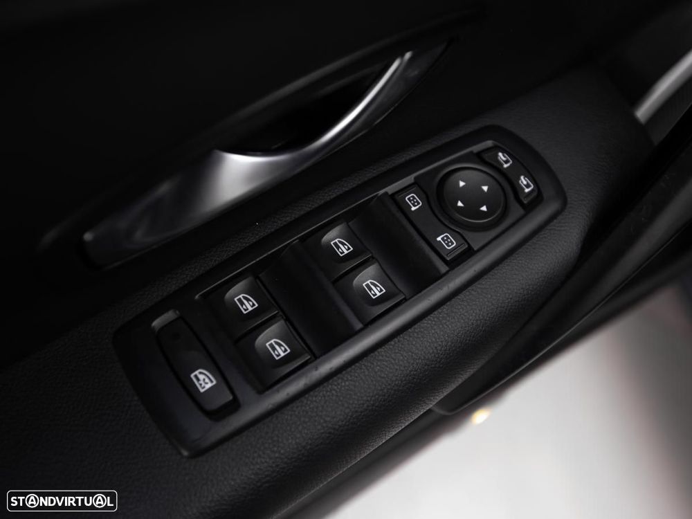 Renault Mégane Sport Tourer - 13