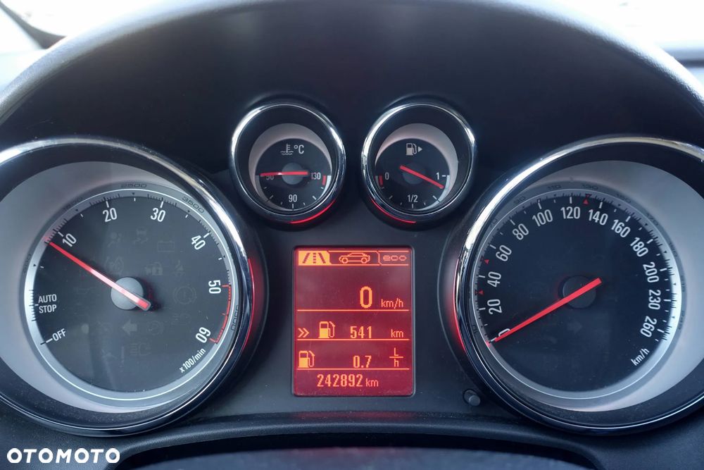 Opel Astra 2.0 BiTurbo CDTI DPF ecoFLEX SportsTourer St - 17