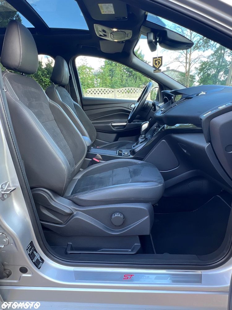 Ford Kuga 2.0 TDCi AWD ST-Line - 27
