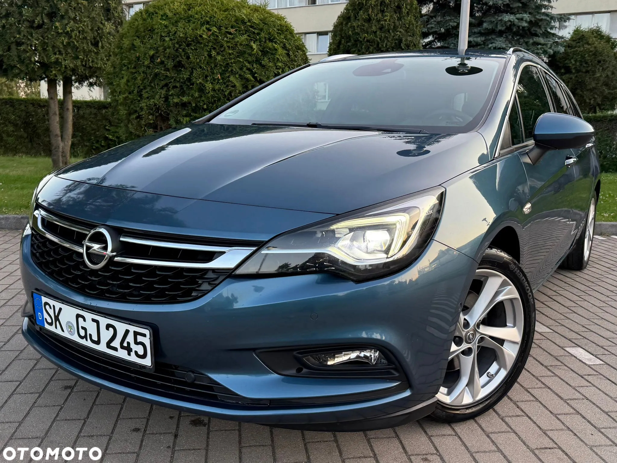Opel Astra V 1.6 CDTI Elite S&S - 13