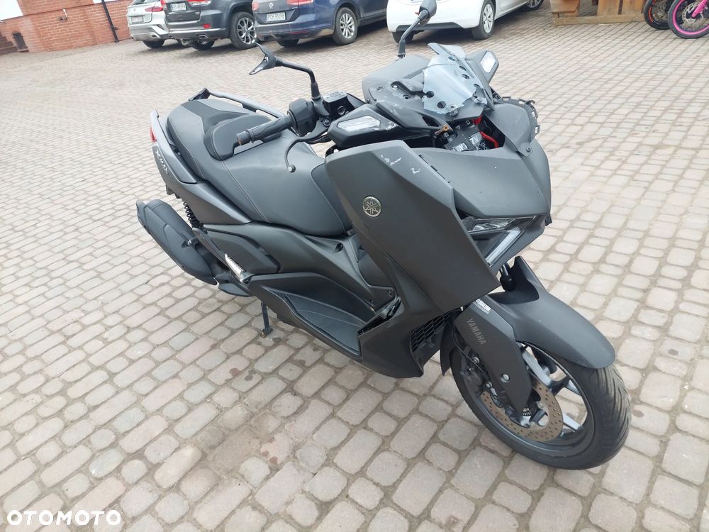 Yamaha X-max - 7