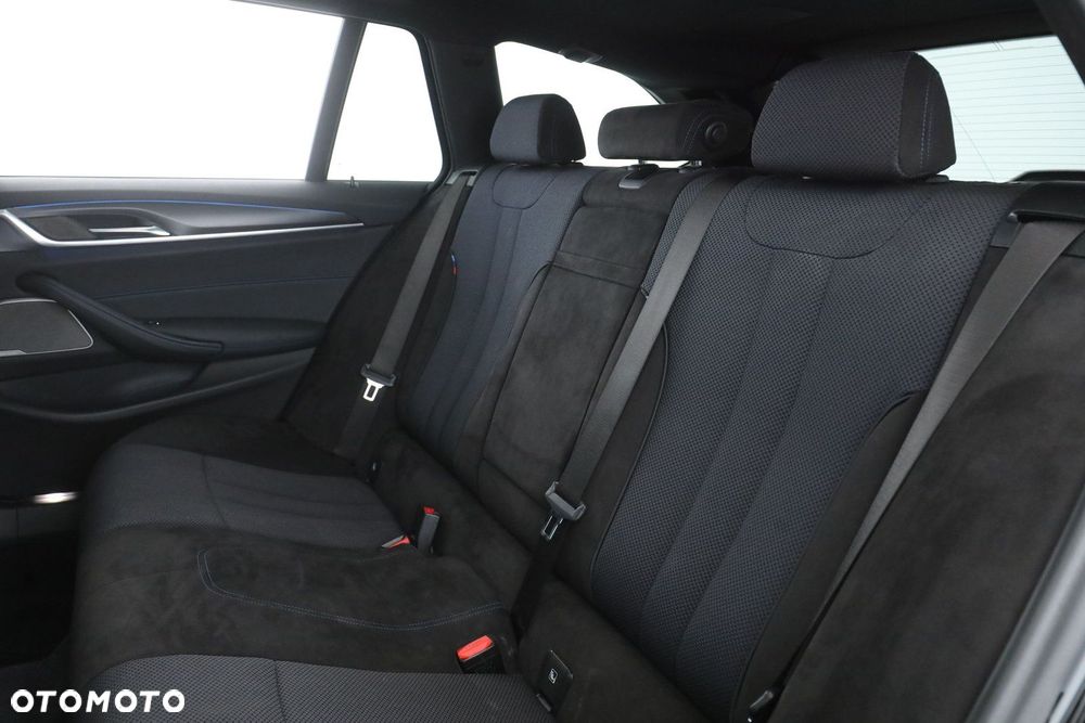 BMW Seria 5 - 30
