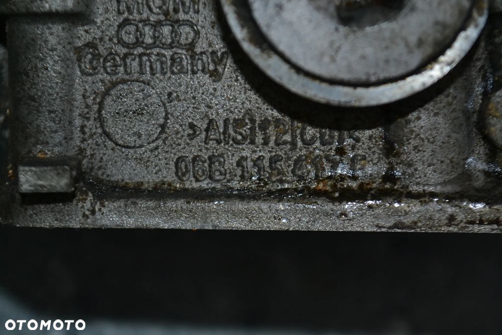 AUDI A4 B6 PASSAT B5 2,0 ALT PODSTAWA OBUDOWA FILTRA OLEJU 06B115417F 06B117021 - 3