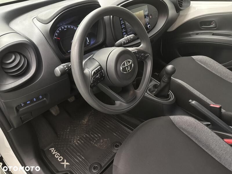 Toyota Aygo X 1.0 VVT-i Active - 10