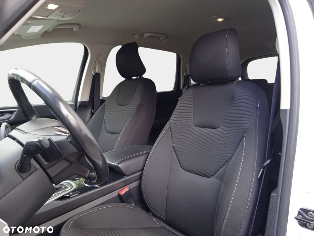Ford S-Max 2.0 TDCi 4WD Trend PowerShift - 32