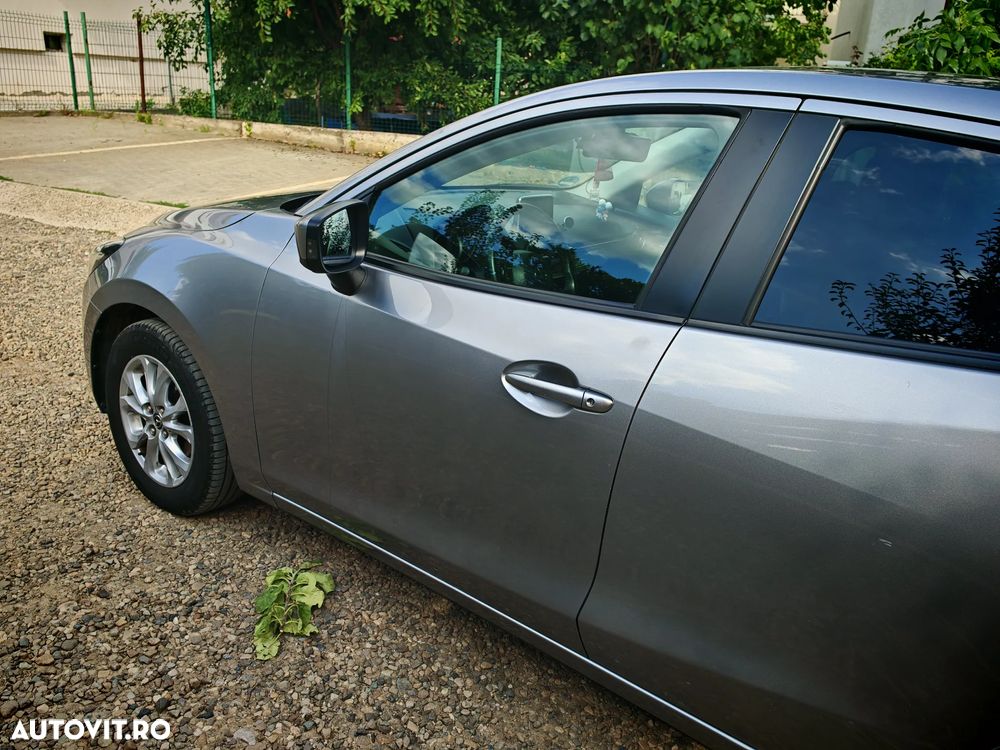 Mazda 2 SKYACTIV-D 105 Center-Line - 6