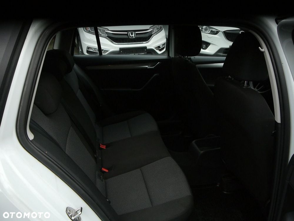 Skoda Octavia 1.6 TDI Active - 27