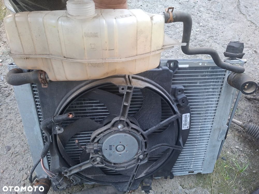 Chłodnica wody NIS 637625 zintegrowana clio III MODUS - 2