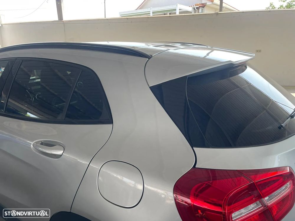 Mercedes-Benz GLA 200 CDi AMG Line Aut. - 33
