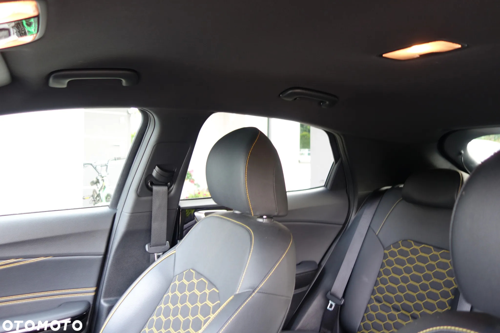 Kia XCeed 1.5 T-GDI L Business Line - 15