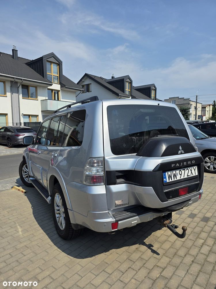Mitsubishi Pajero 3.2 DID Instyle EU6 - 10