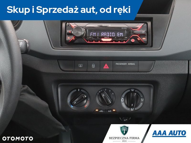 Skoda Fabia - 15