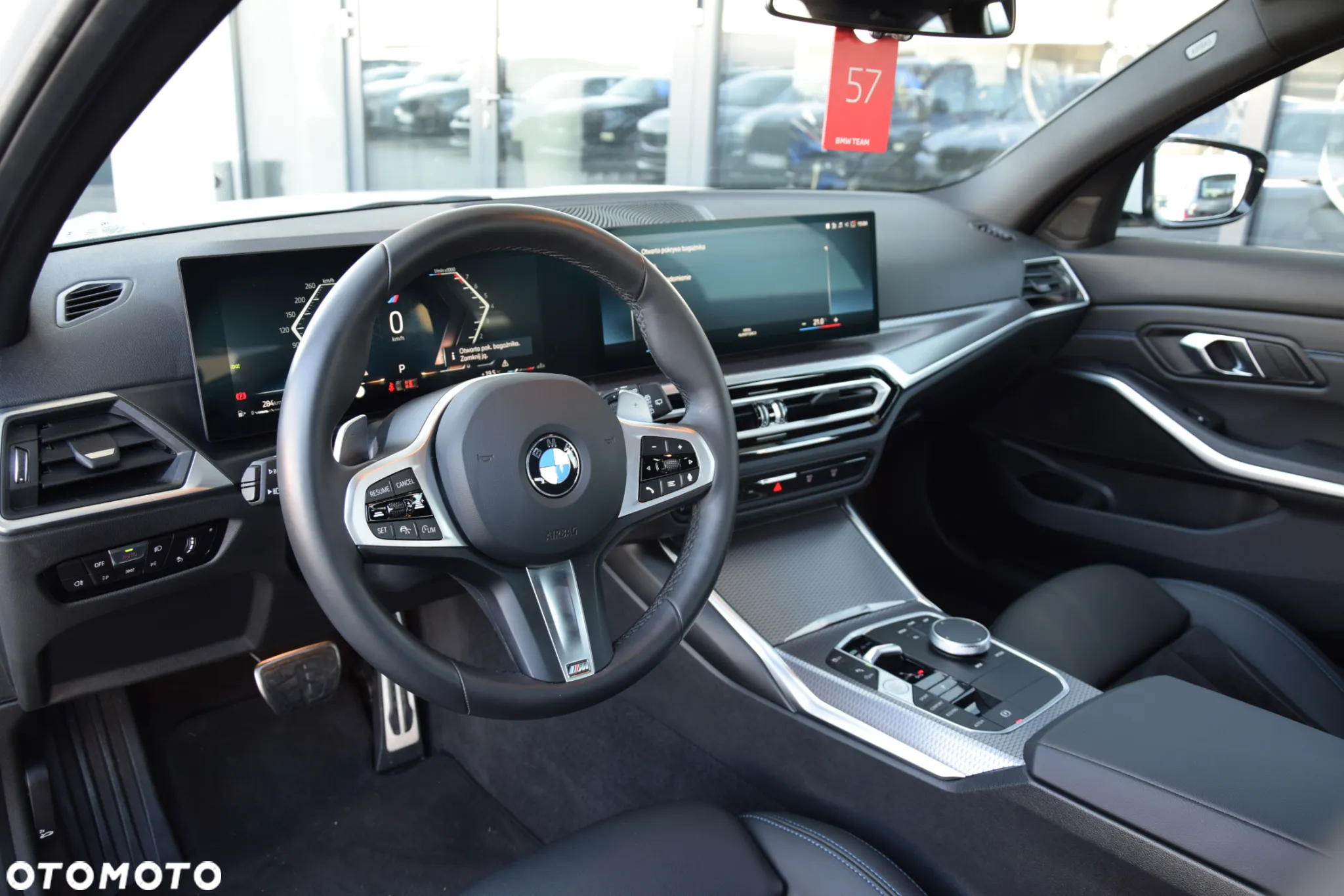 BMW Seria 3 330i M Sport - 9