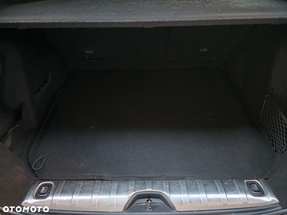 Peugeot 2008 1.2 Pure Tech Allure S&S - 14