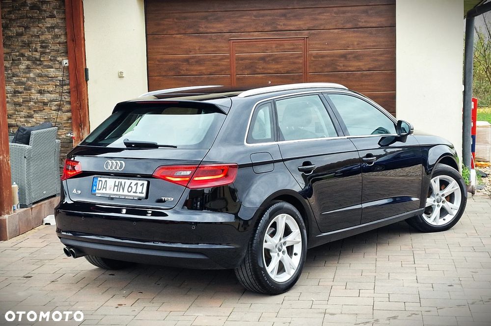 Audi A3 Sportback 1.4 TFSI CoD Ambiente - 18