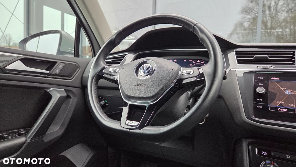 Volkswagen Tiguan 2.0 TDI SCR 4MOTION DSG Highline - 18