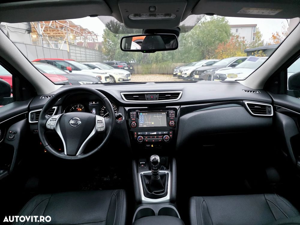 Nissan Qashqai 1.6 DCI TEKNA - 18