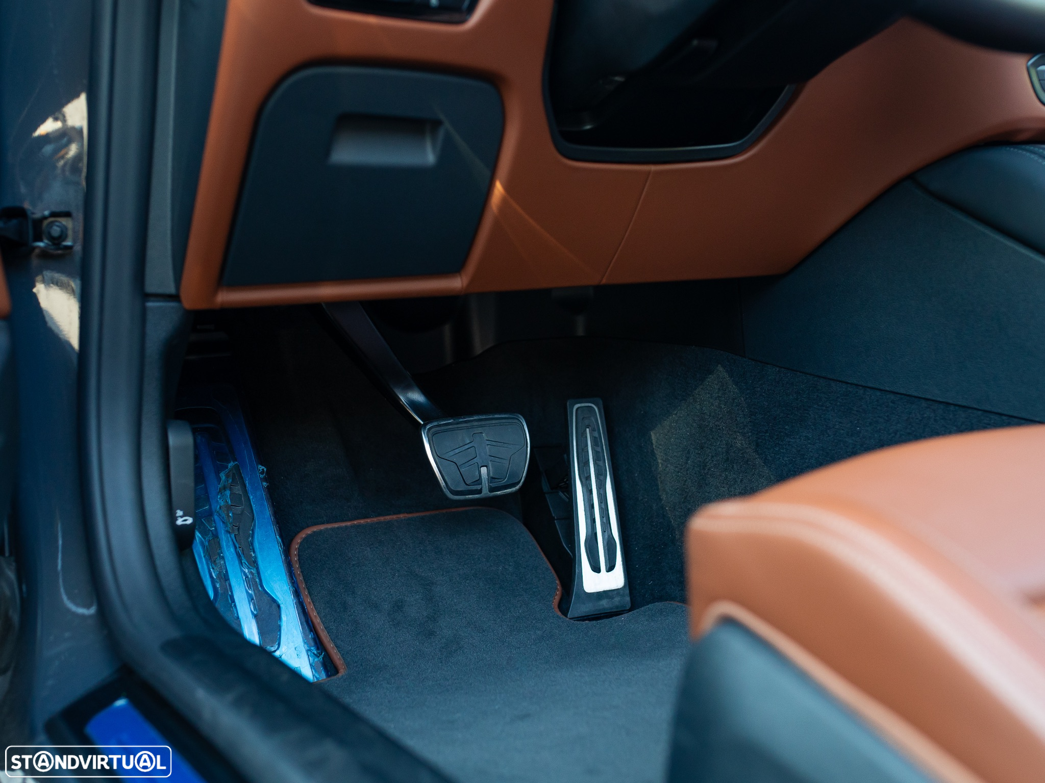 BMW M4 Competition - 35