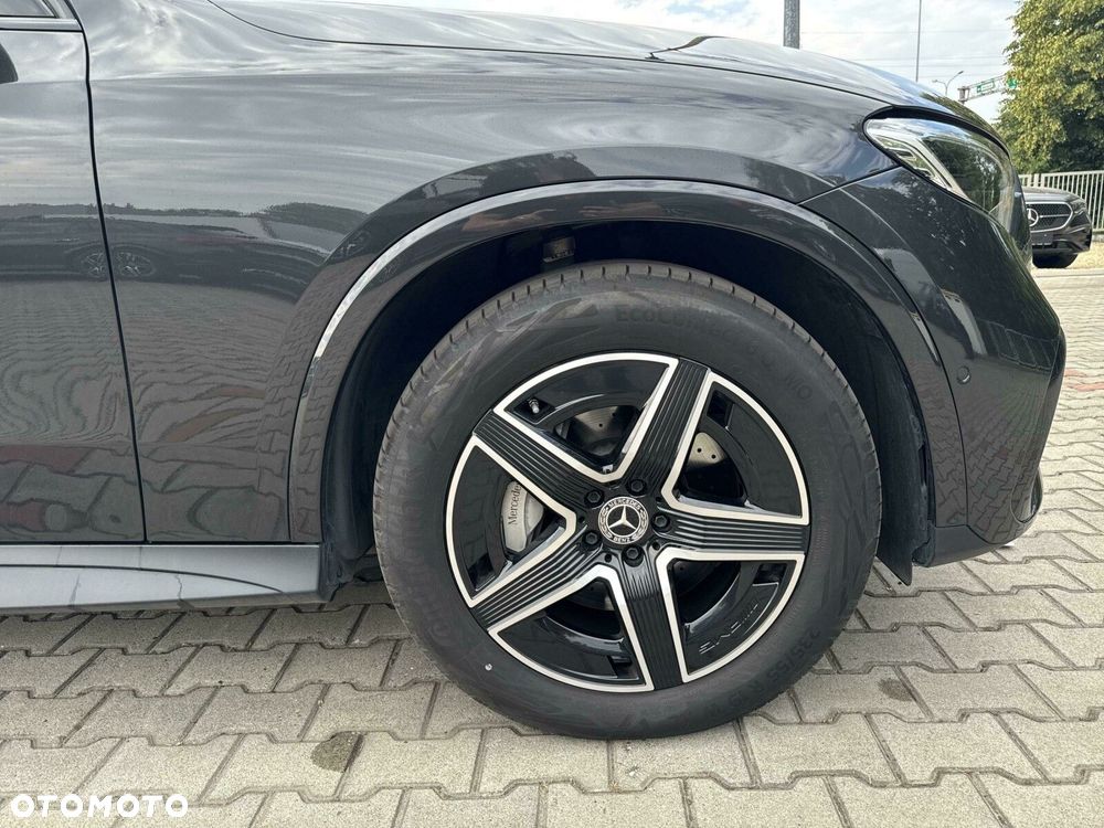Mercedes-Benz GLC 220 d mHEV 4-Matic AMG Line - 11