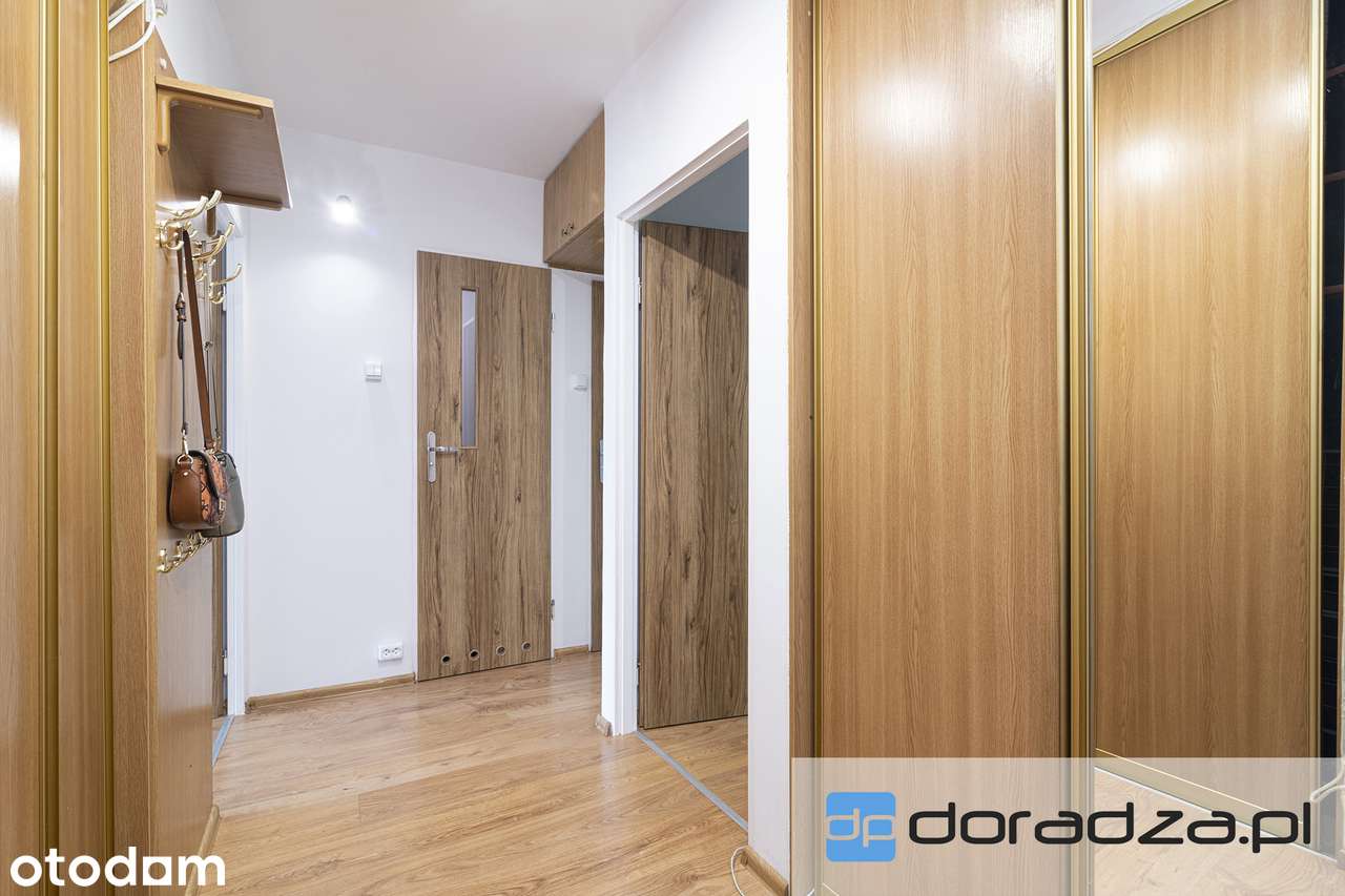 ul.Popowicka / 3 osobne pokoje + kuchnia / 55m2 /balkon/ Dla studentów