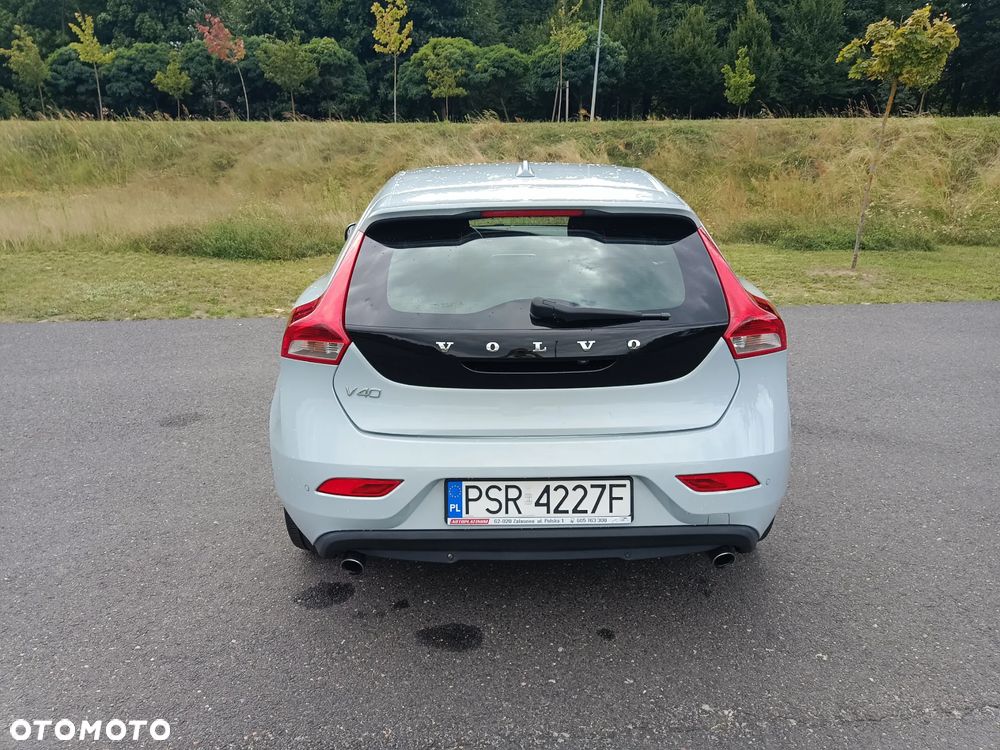 Volvo V40 D3 - 6