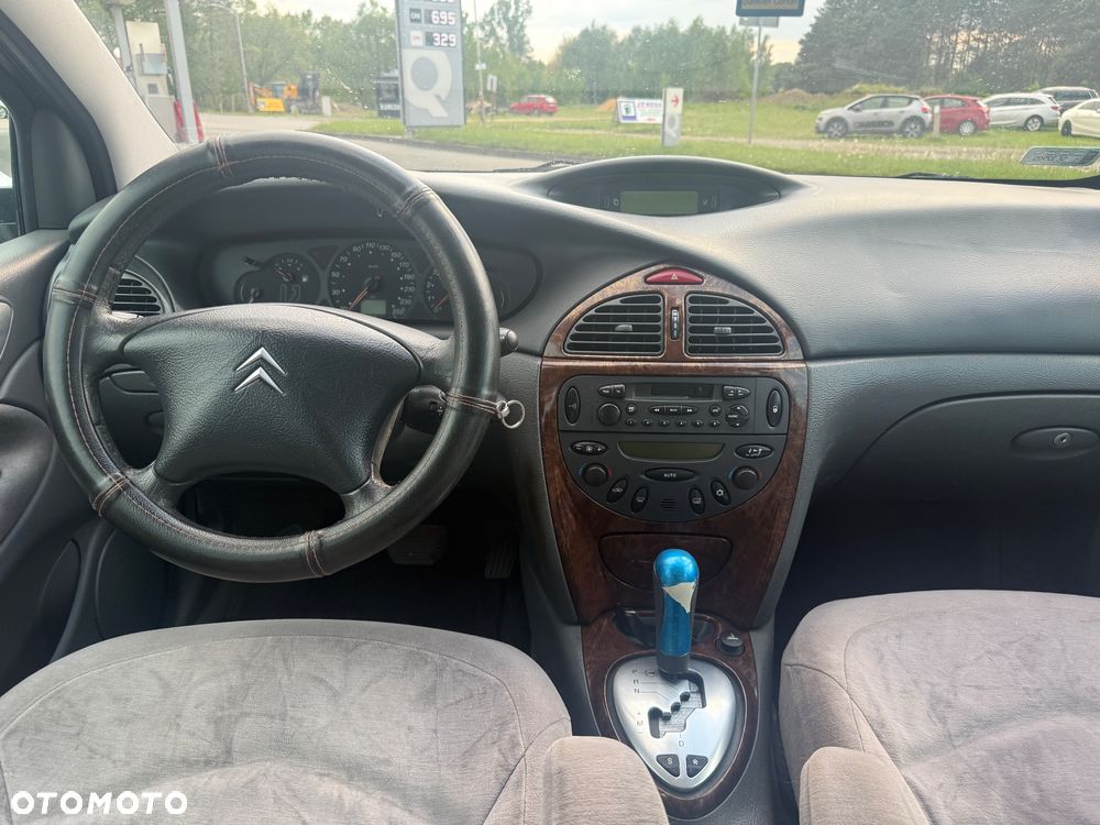 Citroën C5 2.0i 16V Prestige - 24