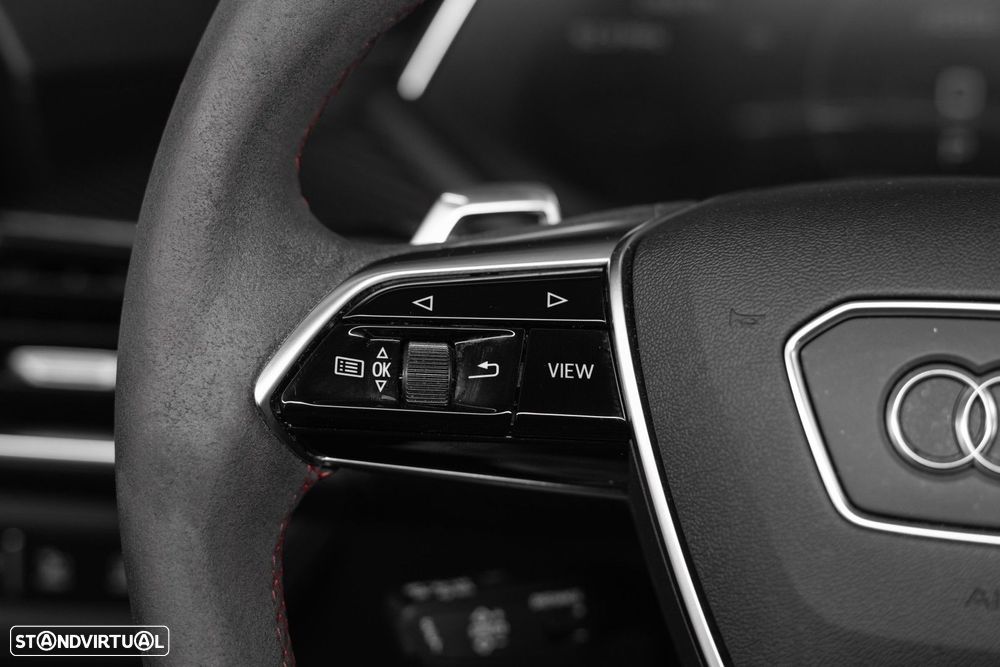 Audi RS e-tron GT quattro - 36