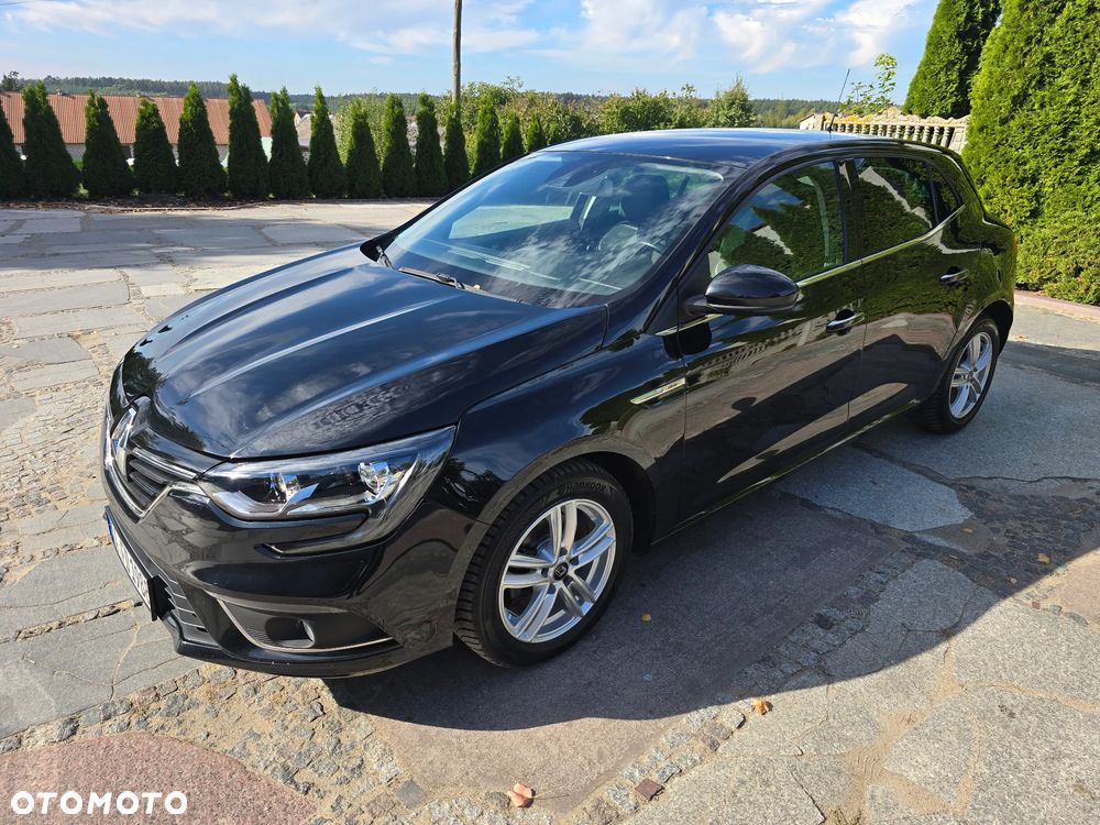 Renault Megane ENERGY TCe 130 Start & Stop LIMITED - 34