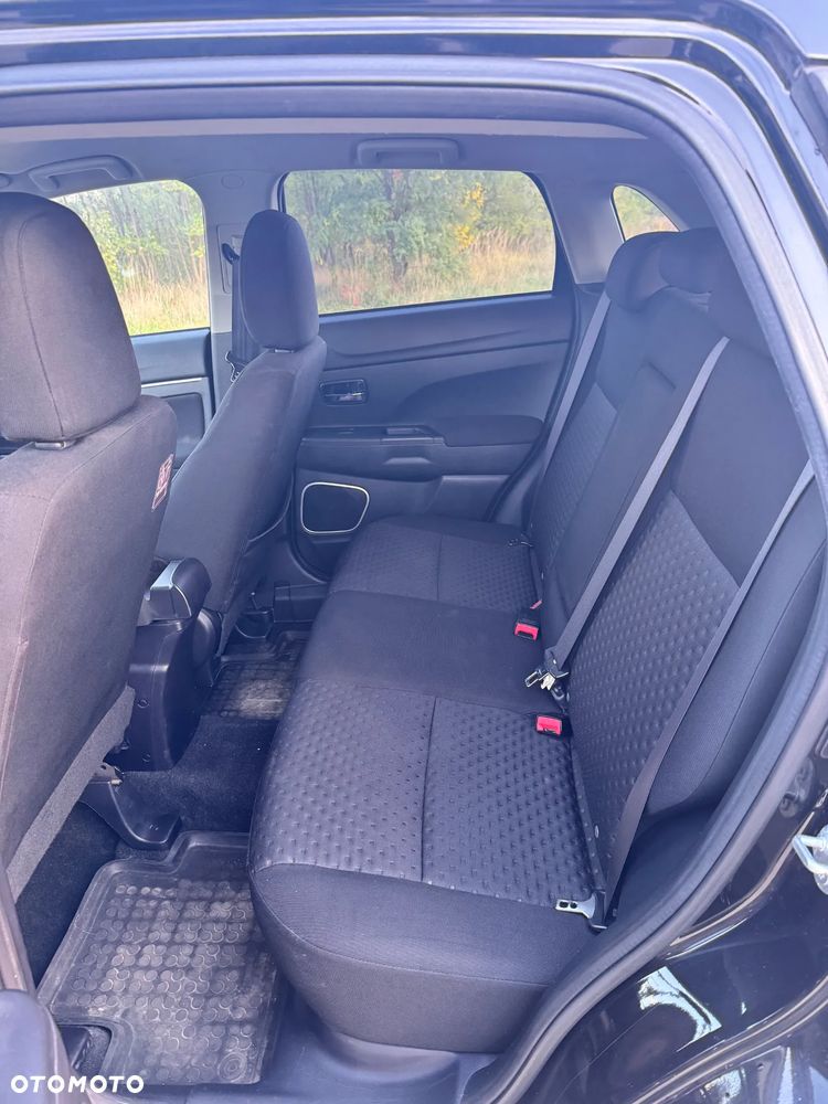 Mitsubishi ASX - 14