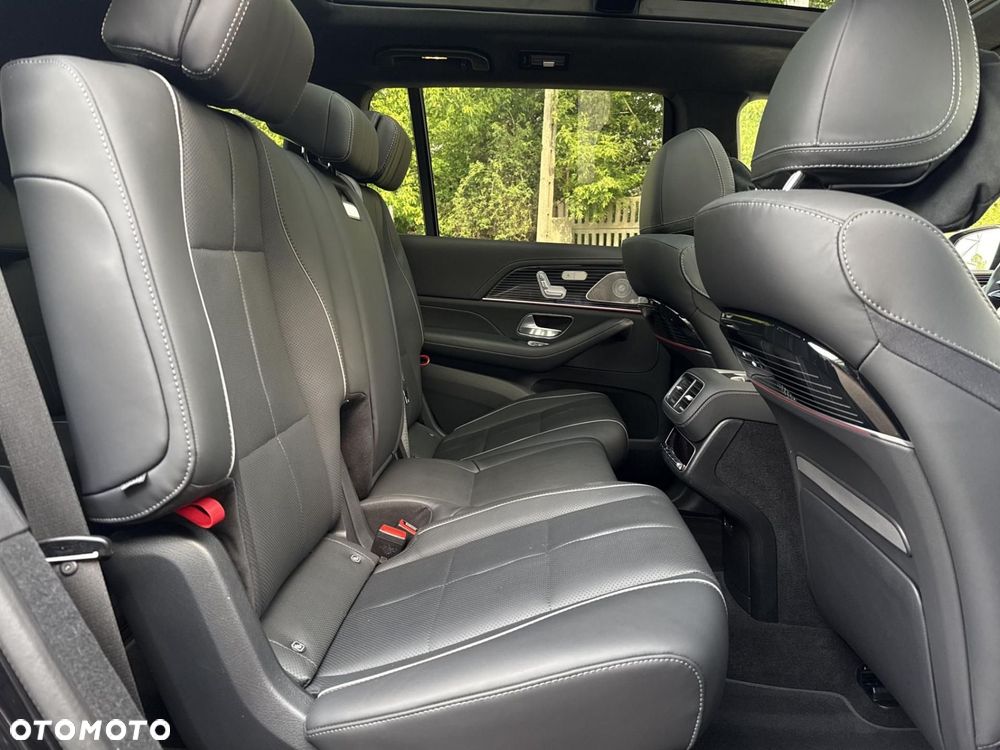 Mercedes-Benz GLS - 20