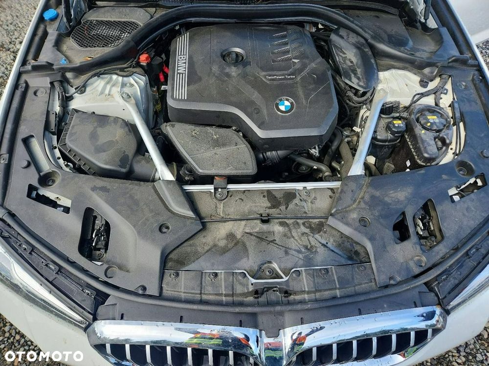 BMW Seria 5 530i xDrive M Sport sport - 11