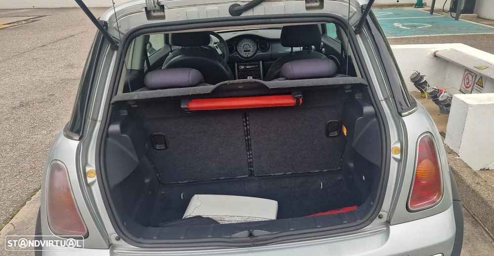 MINI 3 Portas One 1.4 D - 7