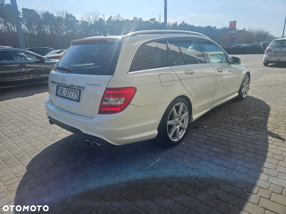 Mercedes-Benz Klasa C 250 CDI DPF 4Matic 7G-TRONIC BlueEFFICIENCY - 9