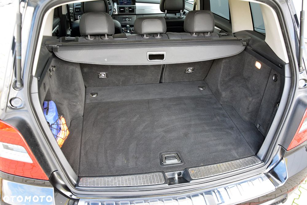 Mercedes-Benz GLK 350 CDI DPF 4Matic 7G-TRONIC SPORT EDITION - 9