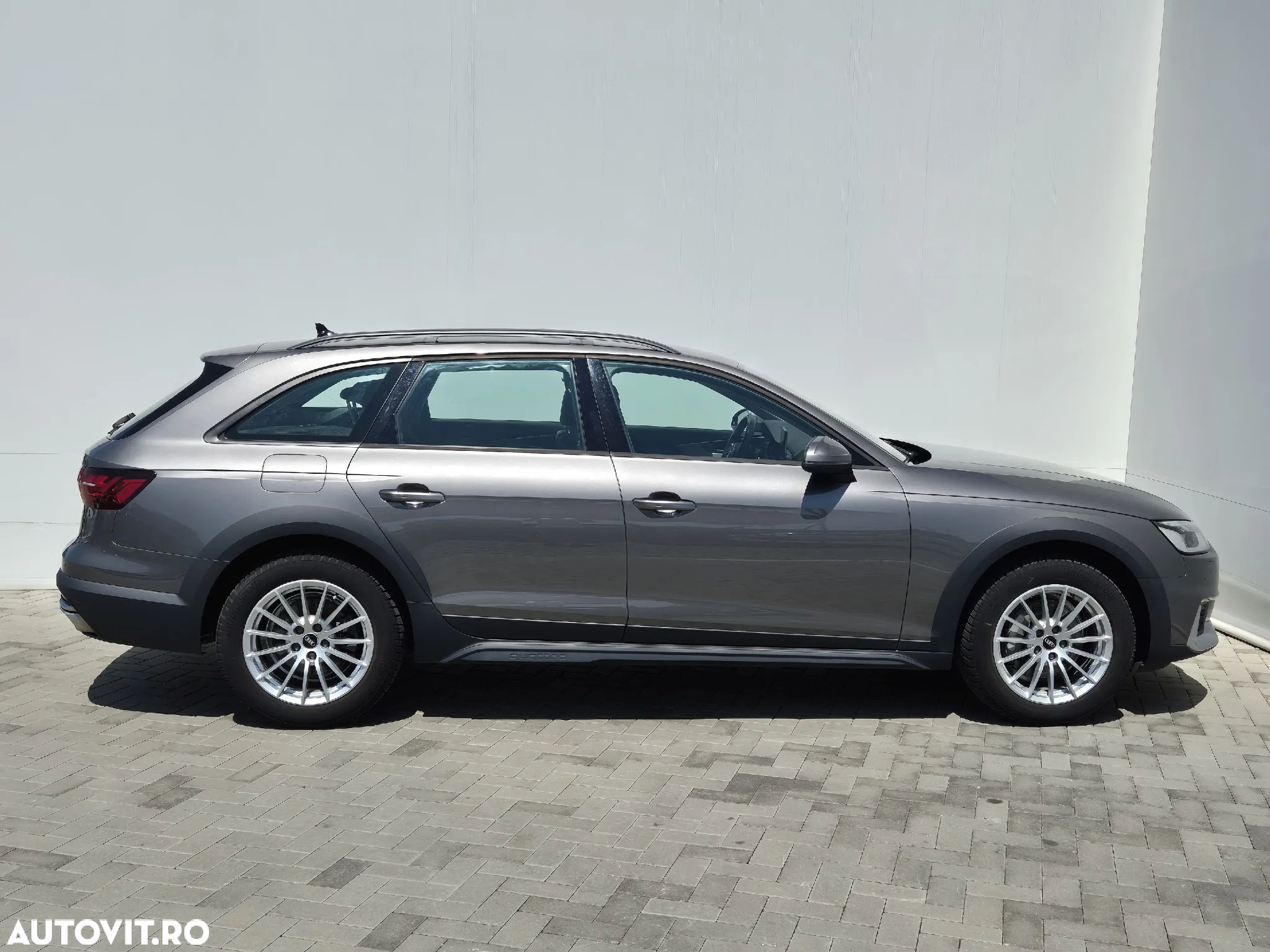 Audi A4 40 TDI quattro S tronic MHEV Basic - 6