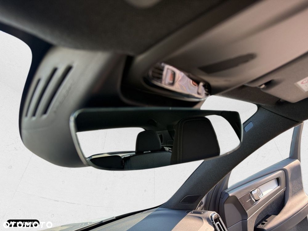 Volvo XC 40 - 26