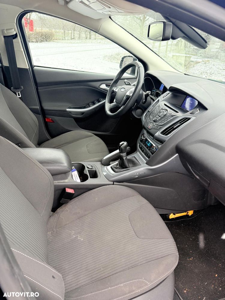 Ford Focus - 7