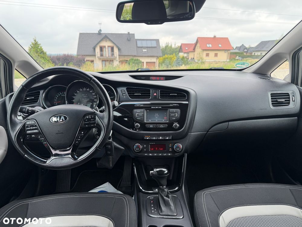 Kia Ceed 1.6 GDI DCT Spirit - 21