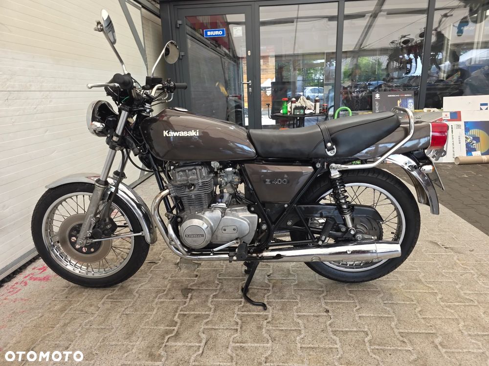 Kawasaki Z - 25