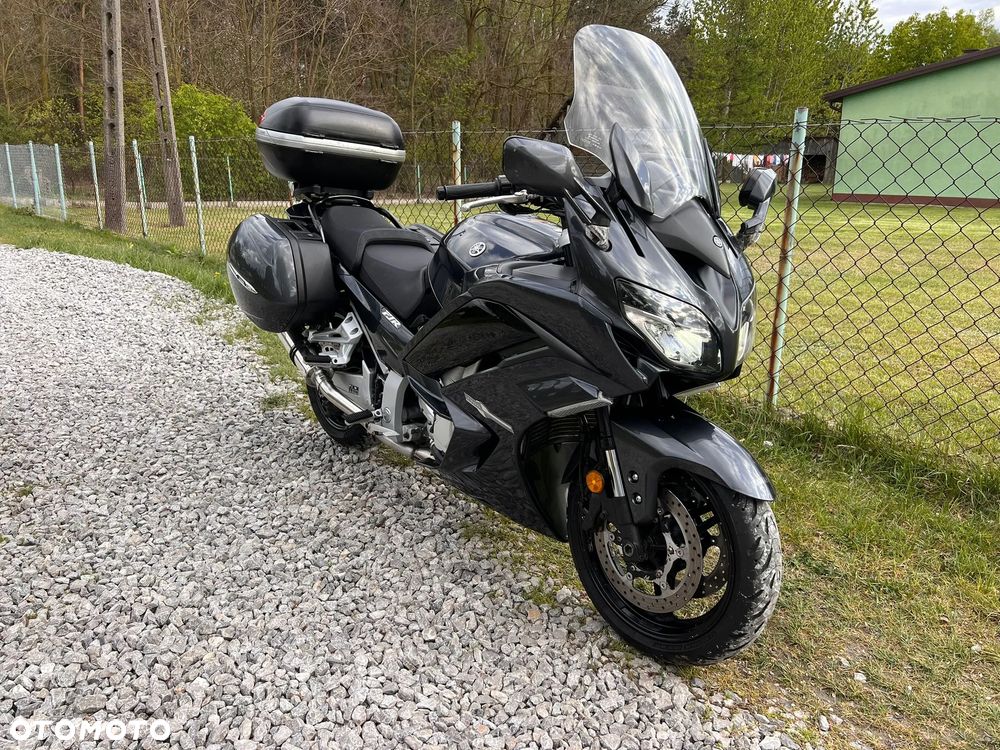 Yamaha FJR - 1