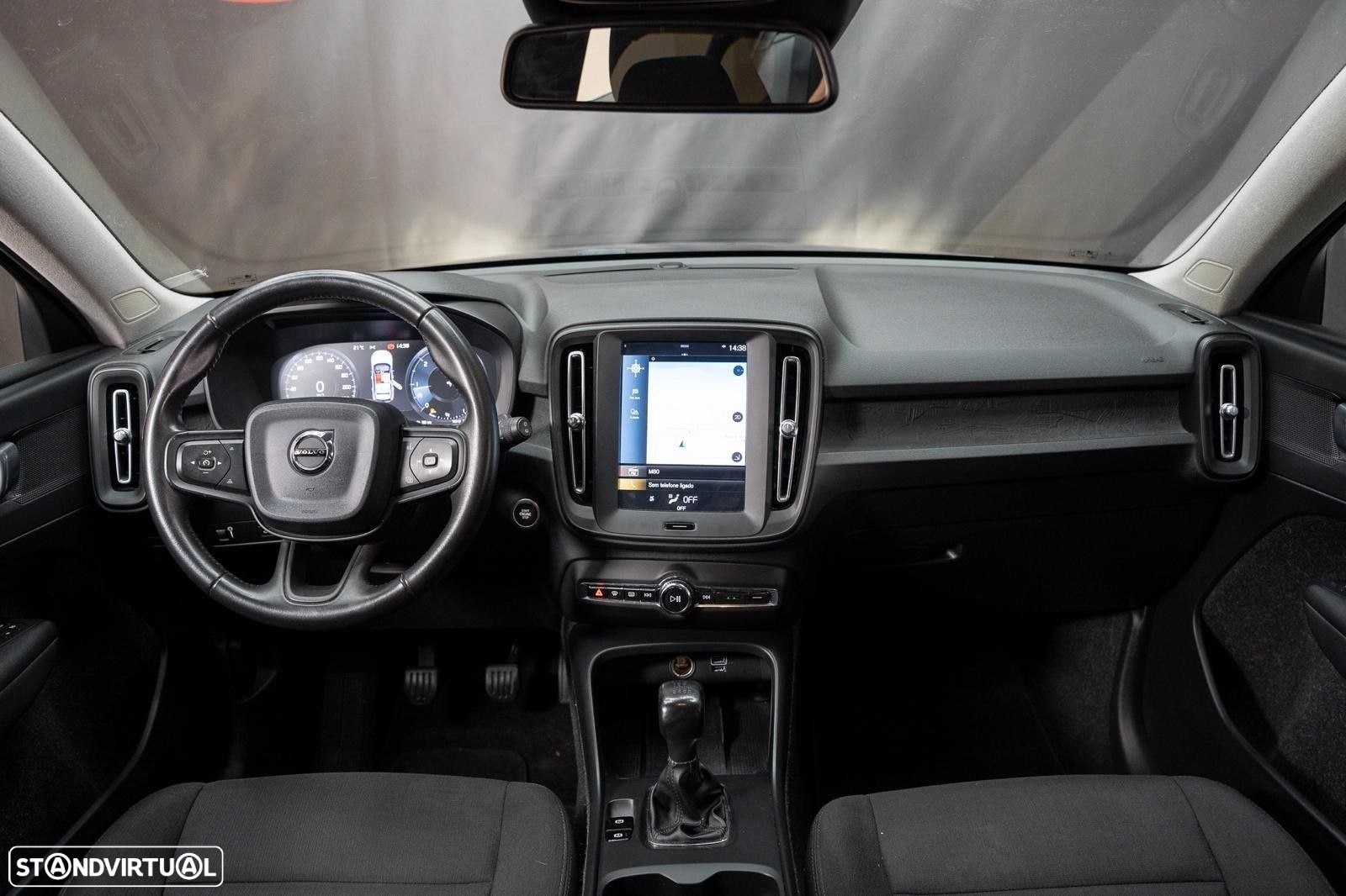 Volvo XC 40 2.0 D3 Momentum - 23