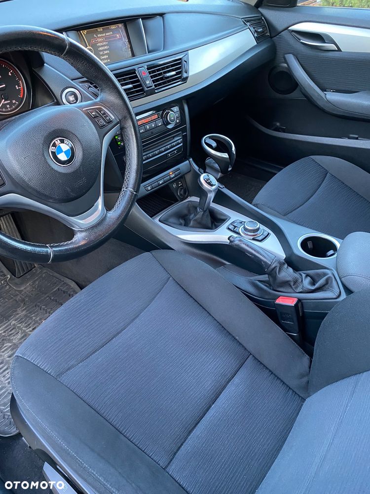 BMW X1 sDrive16d xLine - 8