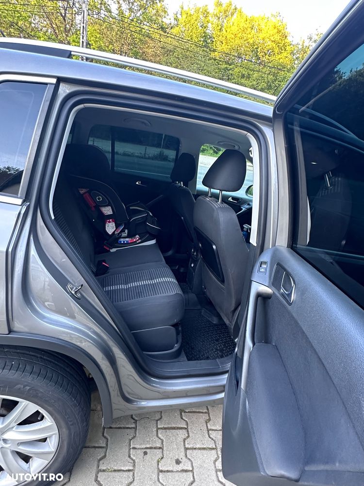 Volkswagen Tiguan - 9
