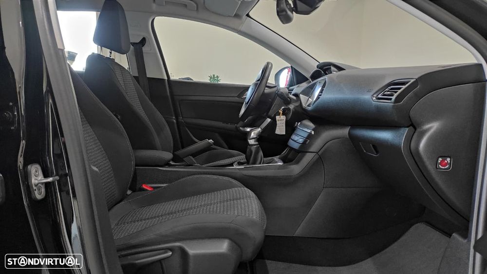 Peugeot 308 1.6 BlueHDi Allure - 22