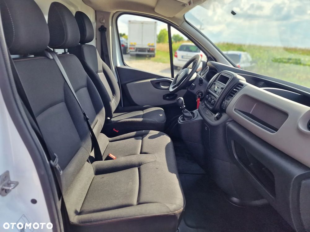 Renault Trafic - 20