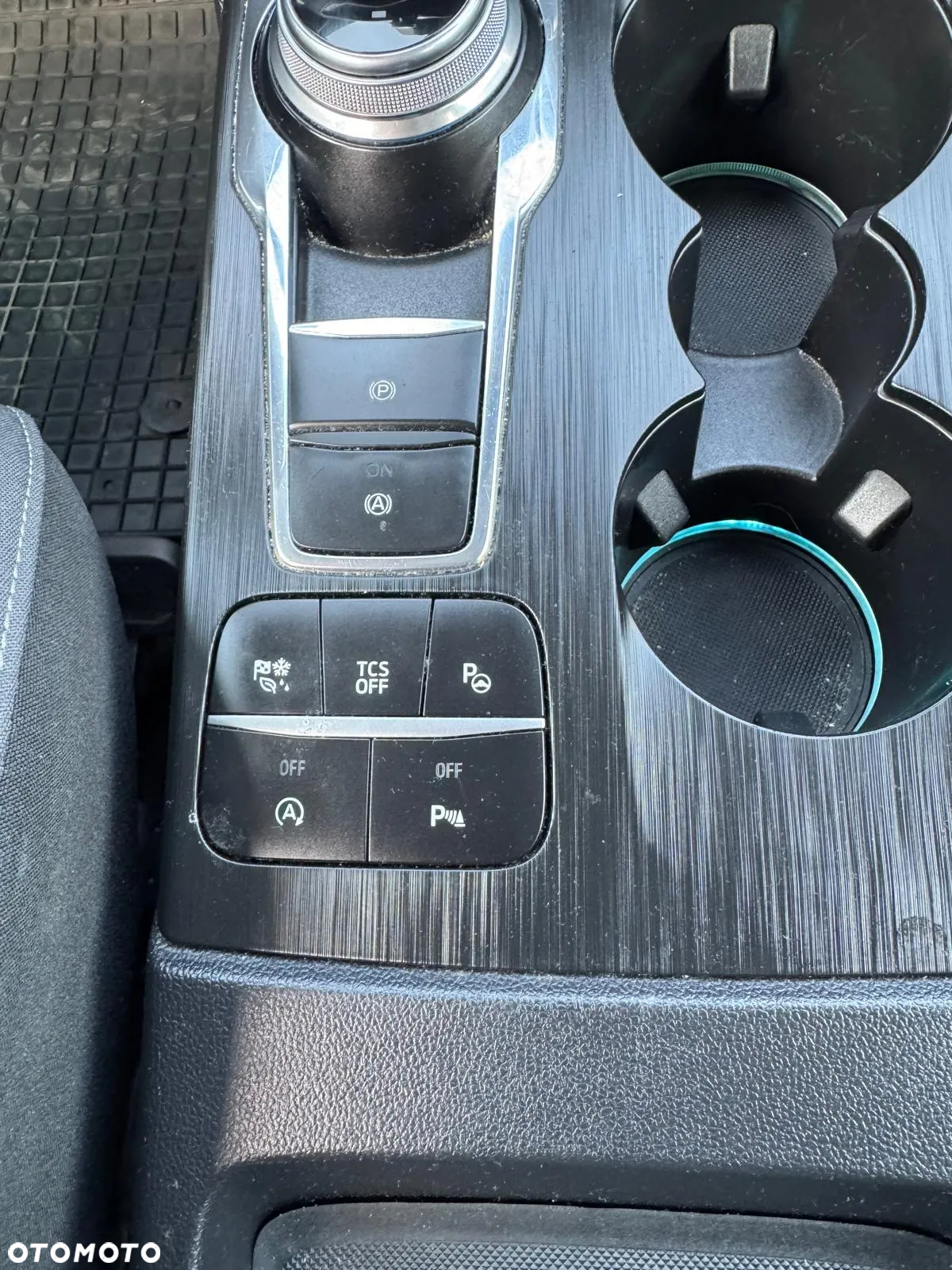 Ford Focus 1.5 EcoBlue Start-Stopp-System COOL&CONNECT DESIGN - 19